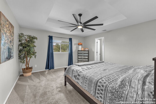 Listing photo id 16 for 9207 Silver  