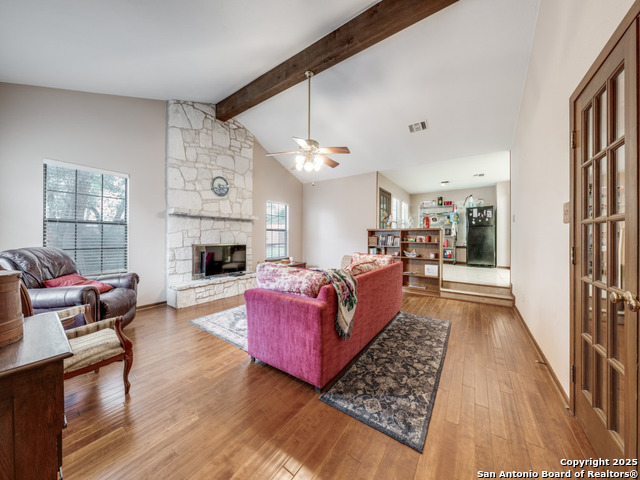 Image 6 of 23 For 4818 Winthop