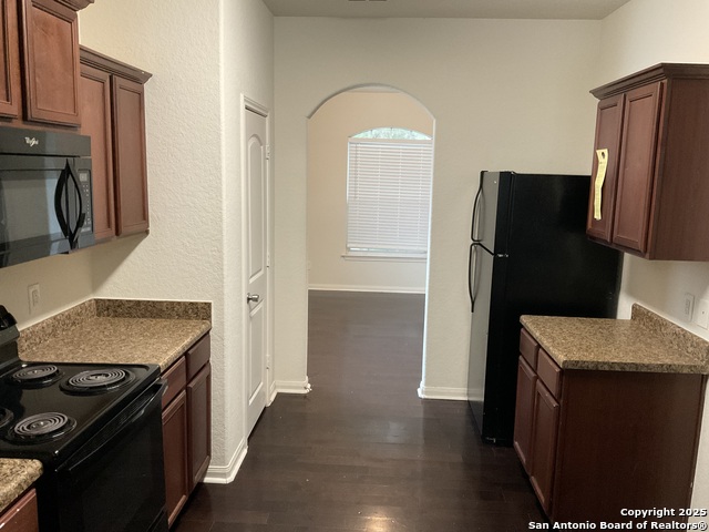 Image 3 of 11 For 6327 Still Meadow