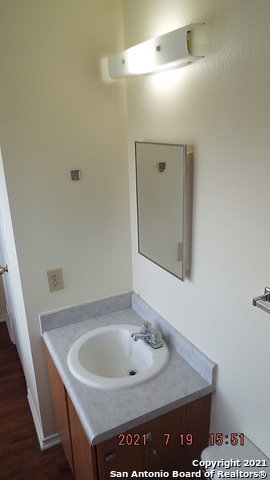 Image 21 of 27 For 6311 Encanto Point