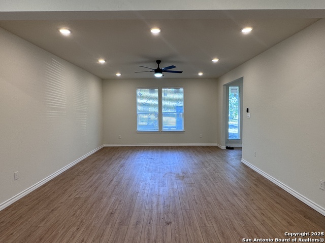 Image 11 of 17 For 346 Walton Ave