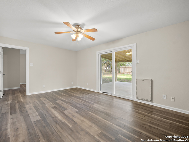 Image 18 of 41 For 154 Parkview Dr