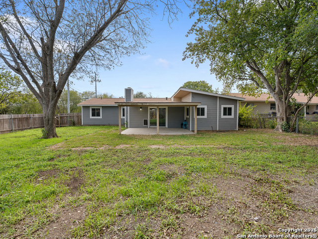 Image 35 of 41 For 154 Parkview Dr