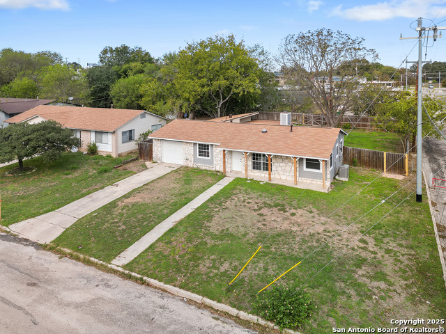 Image 5 of 41 For 154 Parkview Dr