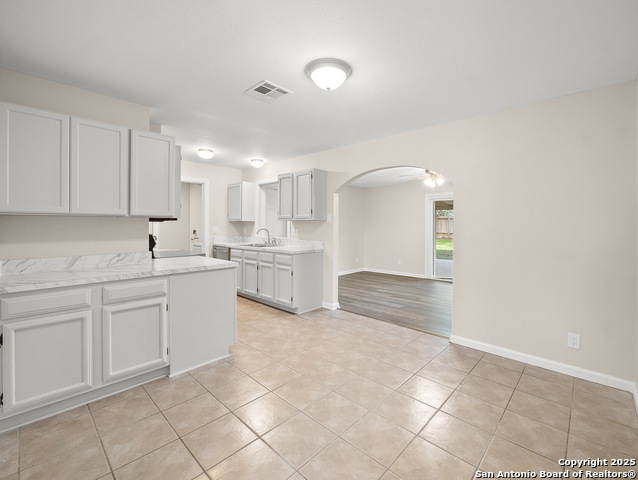 Image 6 of 41 For 154 Parkview Dr