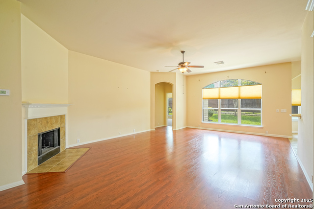 Image 11 of 41 For 145 Green Brook Place