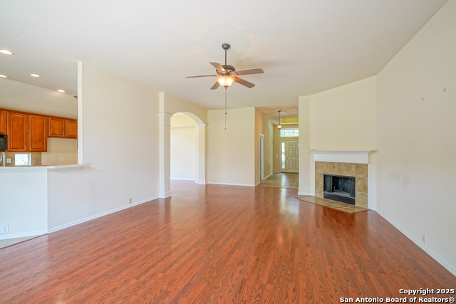 Image 12 of 41 For 145 Green Brook Place