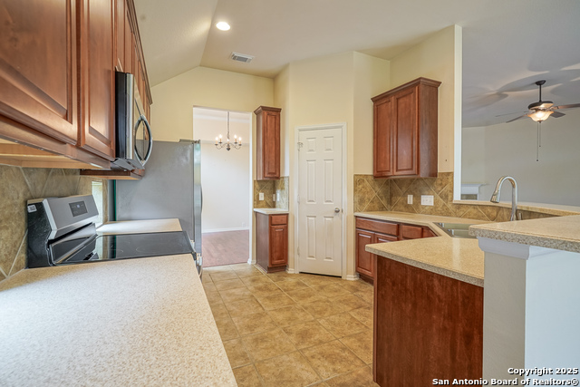 Image 23 of 41 For 145 Green Brook Place