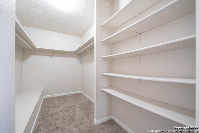 Image 19 of 30 For 8939 Mansfield