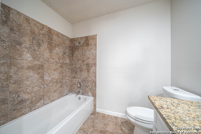 Image 22 of 30 For 8939 Mansfield