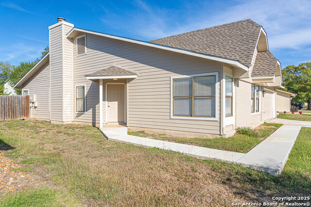 Image 3 of 30 For 8939 Mansfield