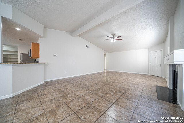 Image 8 of 30 For 8939 Mansfield