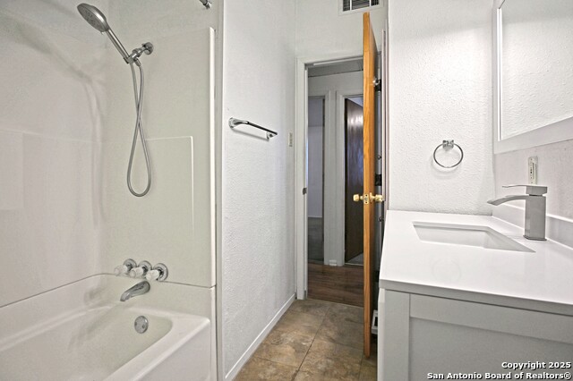 Image 13 of 20 For 633 Academy S