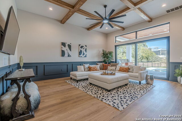 Listing photo id 19 for 956 Petite Verdot