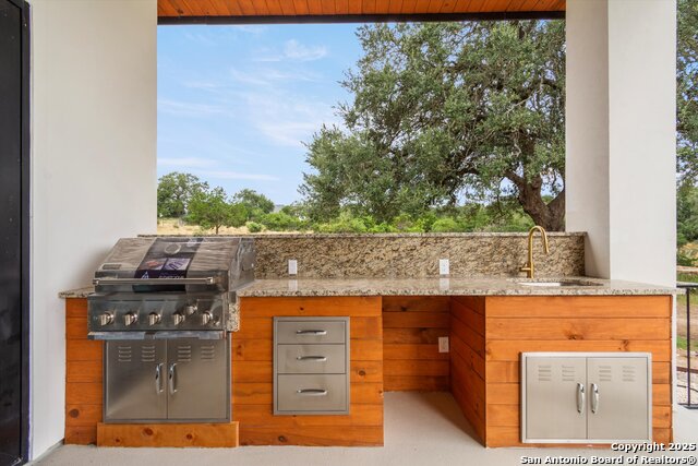 Listing photo id 51 for 956 Petite Verdot