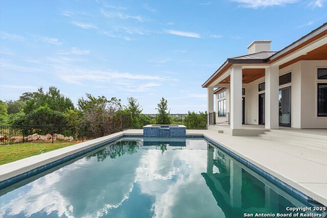 Listing photo id 56 for 956 Petite Verdot