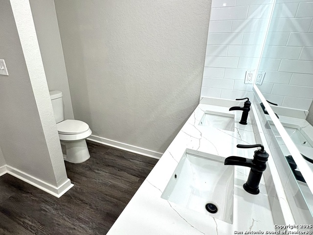 Image 20 of 30 For 1614 Steves