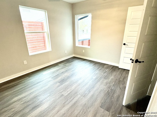 Image 23 of 30 For 1614 Steves