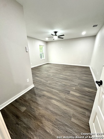 Image 24 of 30 For 1614 Steves