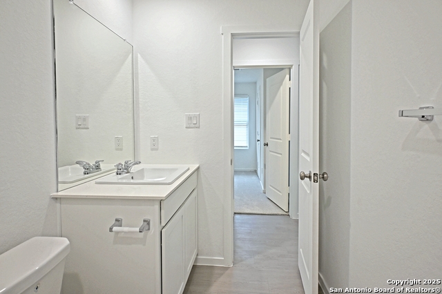 Image 11 of 27 For 3805 Swift Fox