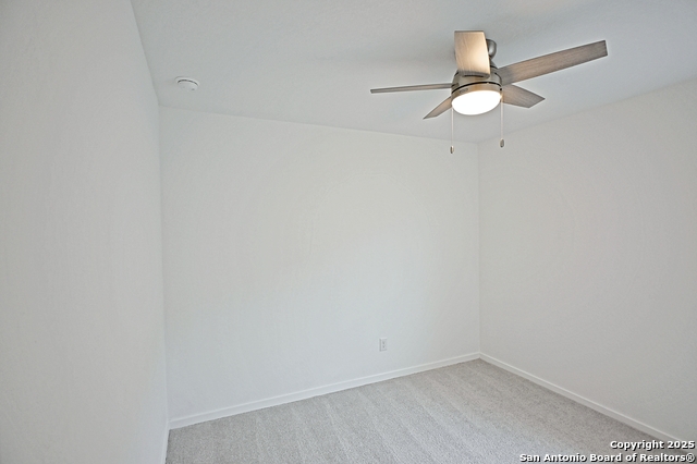 Image 12 of 27 For 3805 Swift Fox