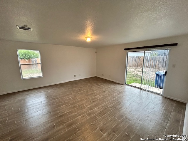 Image 11 of 18 For 210 Butternut