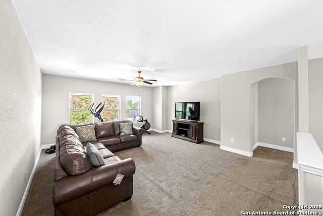 Listing photo id 17 for 8623 Carmel Rose