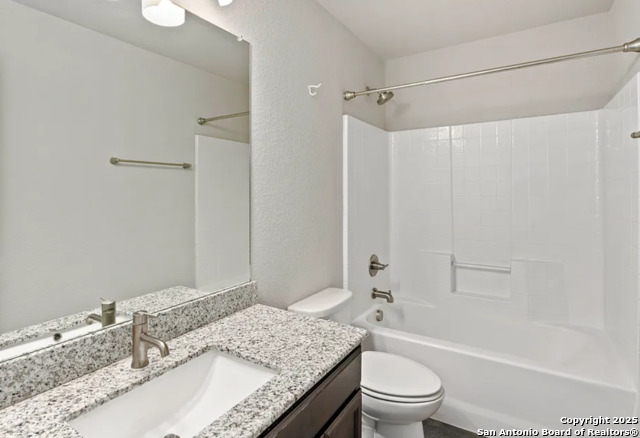 Image 13 of 14 For 307 Creekside