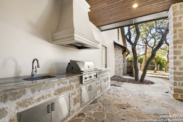 Listing photo id 42 for 9 Ranch Brook