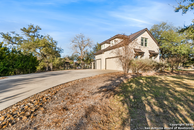 Listing photo id 46 for 9 Ranch Brook