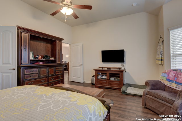 Image 15 of 28 For 750 Cornflower Court