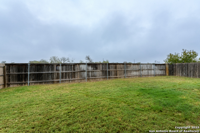 Image 25 of 28 For 750 Cornflower Court