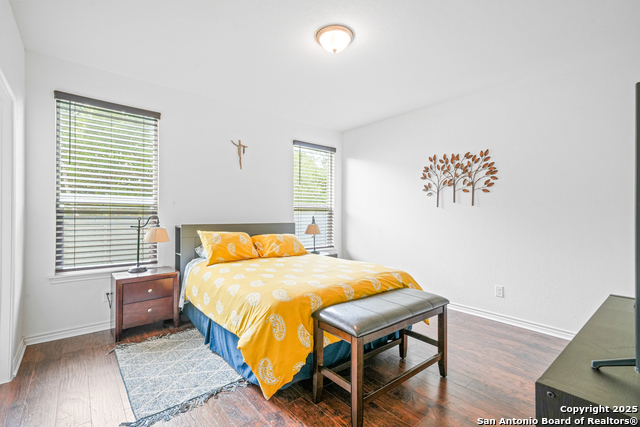 Listing photo id 9 for 1919 Overlook Knoll