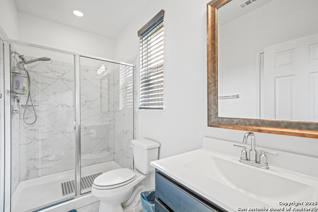 Listing photo id 11 for 1919 Overlook Knoll