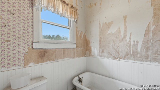 Image 14 of 31 For 536 Commerce St