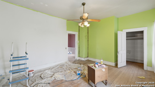 Image 15 of 31 For 536 Commerce St