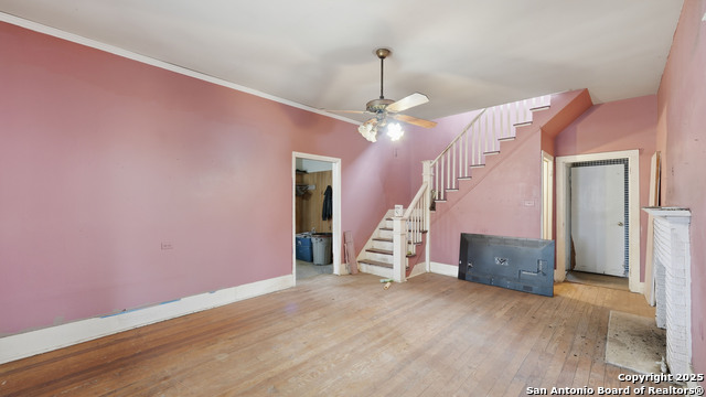 Image 6 of 31 For 536 Commerce St