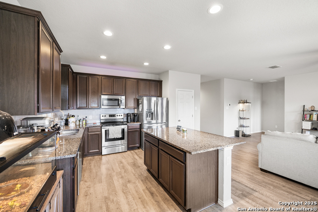 Image 10 of 31 For 1422 Tupelo