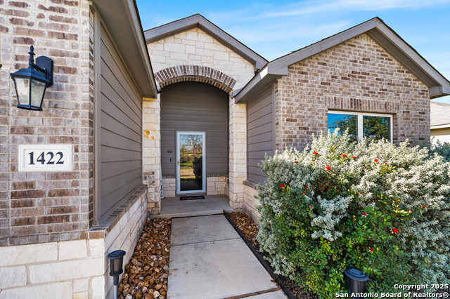 Image 2 of 31 For 1422 Tupelo