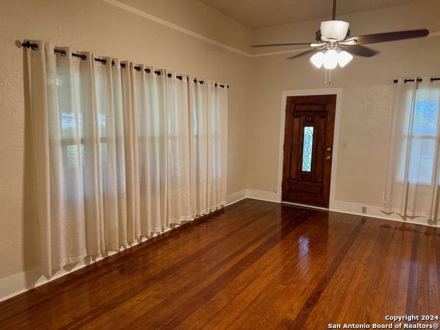 Image 4 of 14 For 11170 Loop 1604