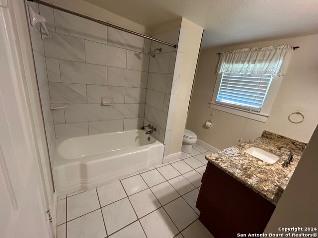 Image 8 of 14 For 11170 Loop 1604