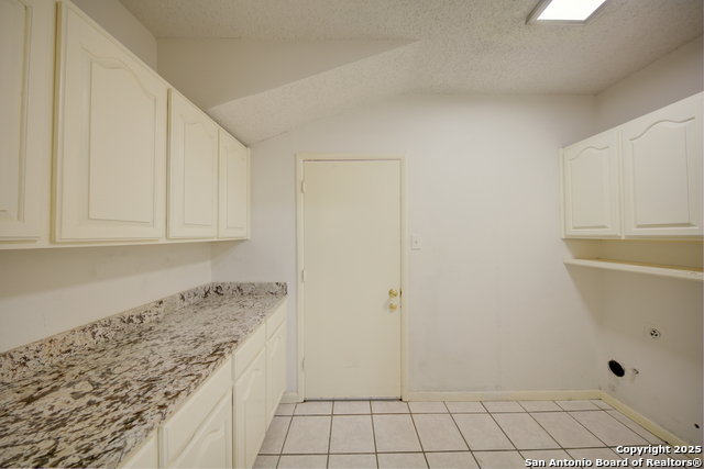 Image 16 of 46 For 3746 Litchfield