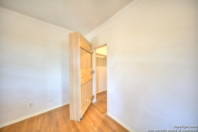 Image 26 of 46 For 3746 Litchfield