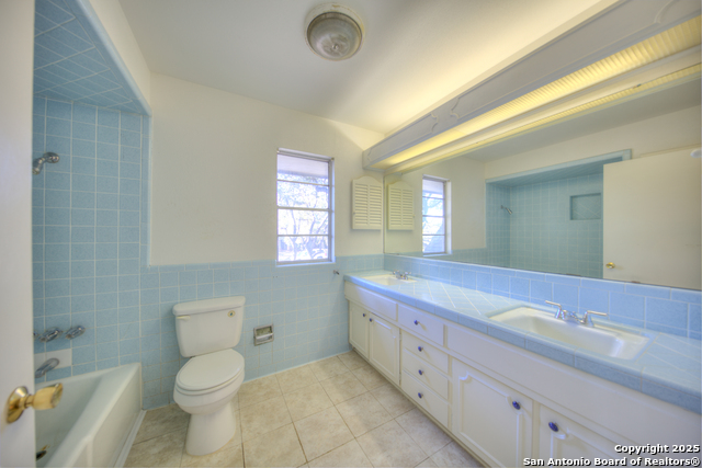 Image 27 of 46 For 3746 Litchfield