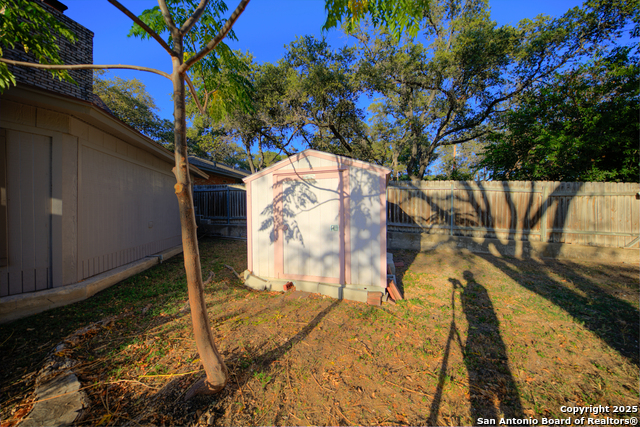 Image 39 of 46 For 3746 Litchfield