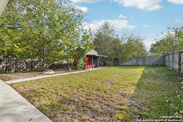 Image 18 of 23 For 1659 Lantana
