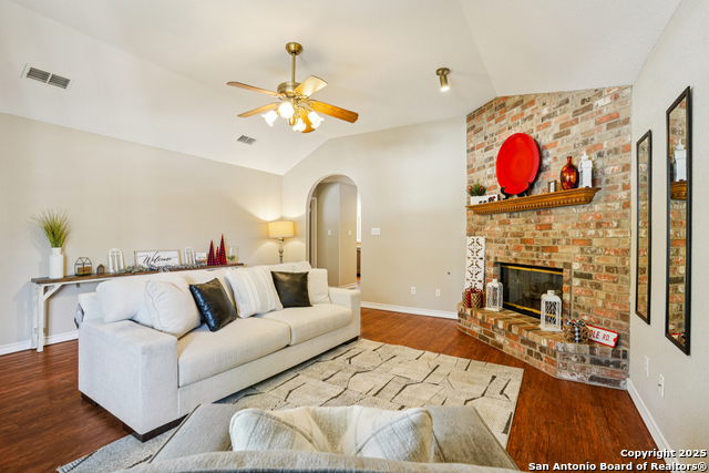 Image 3 of 23 For 1659 Lantana