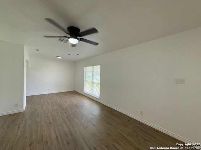 Image 10 of 17 For 6819 Laguna Norte