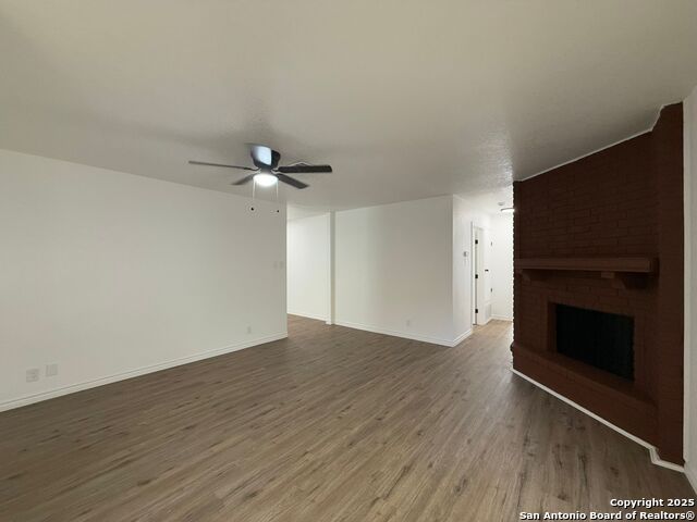 Image 5 of 17 For 6819 Laguna Norte