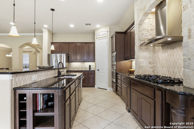 Image 11 of 34 For 3903 Firebush